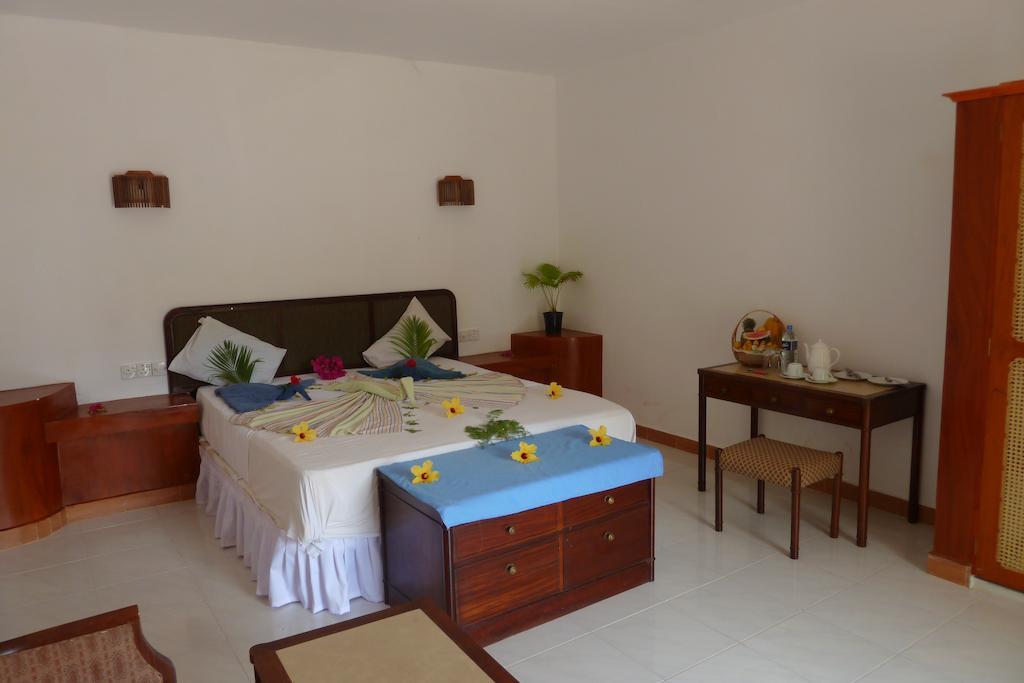 Bougain Villa Bentota Room photo